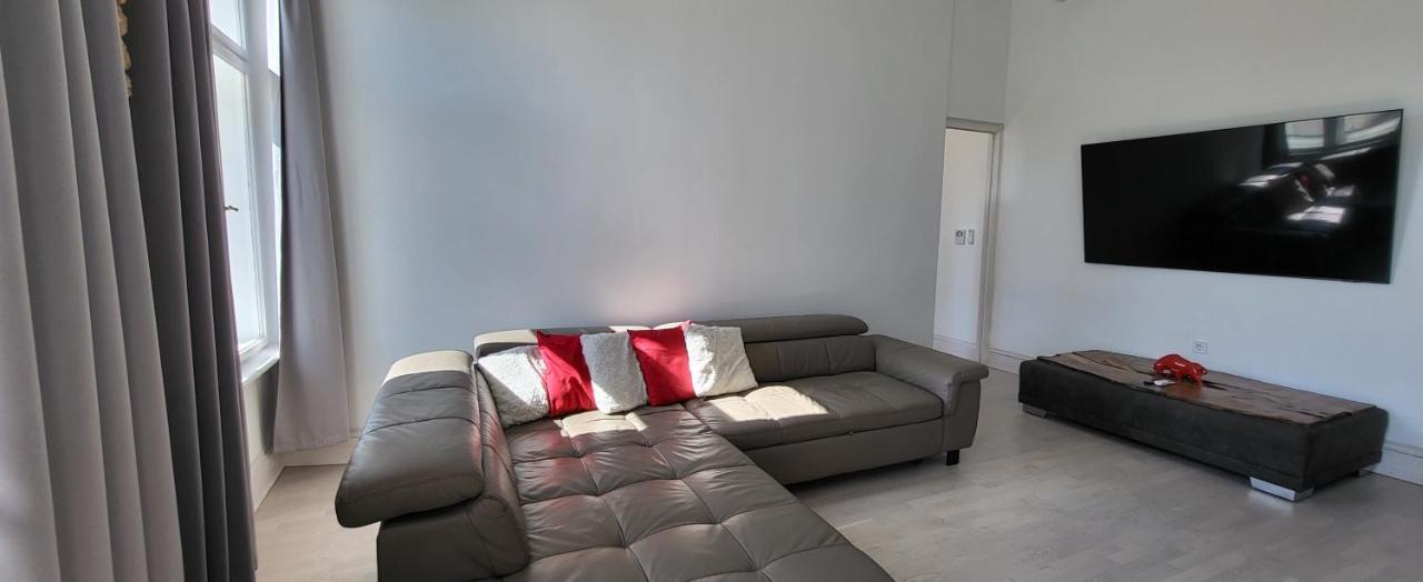 Tower Szeged Belvarosi Exkluziv Panoramas Apartman - Free Parking ภายนอก รูปภาพ